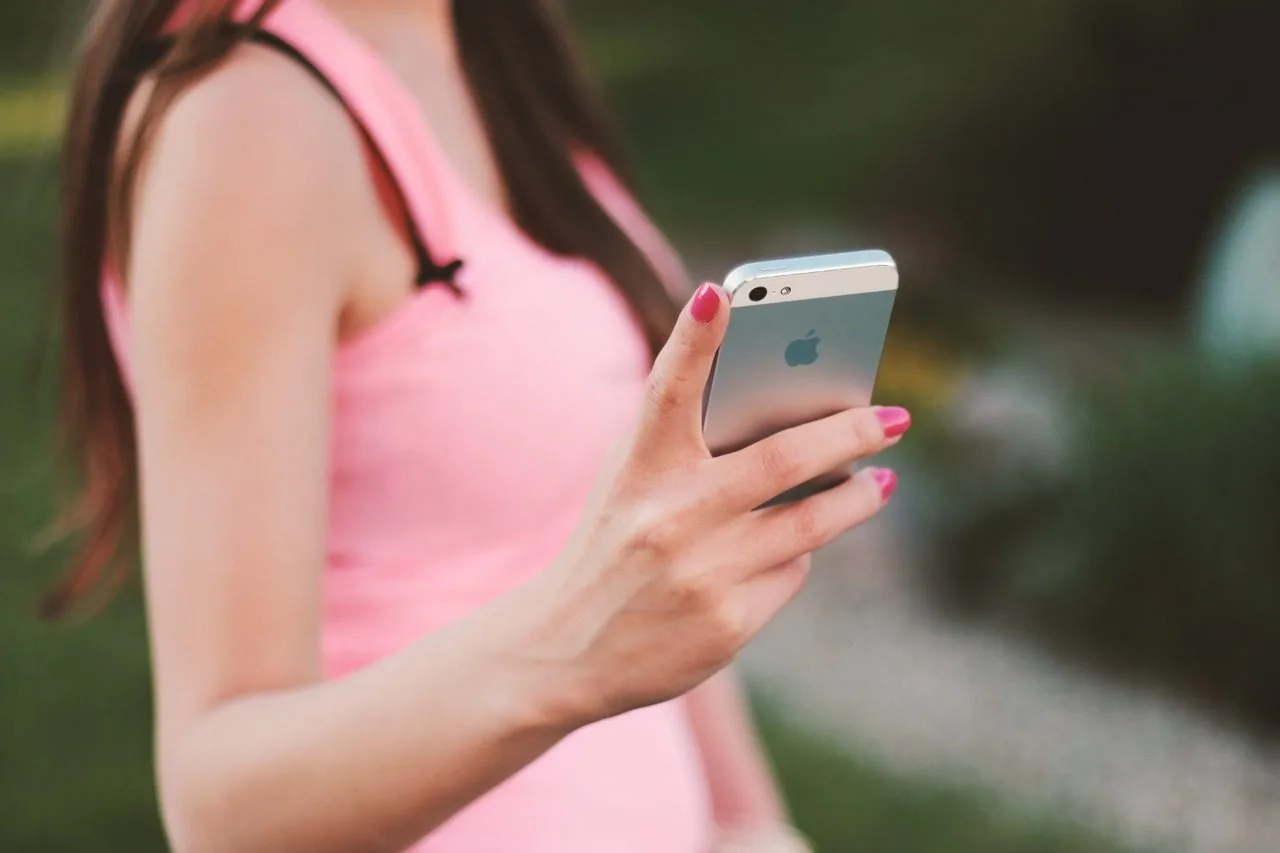 5 Business Scenarios When You Need to Hire a Professional iOS App Development Company